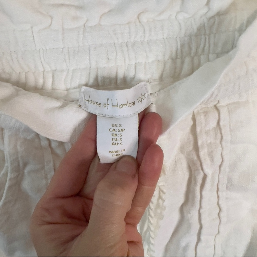 House of Harlow 1960 High Waist Cream Shorts - Picture 2 of 3